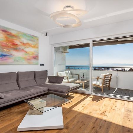 Aenei Delux Apartamento Rijeka Exterior foto