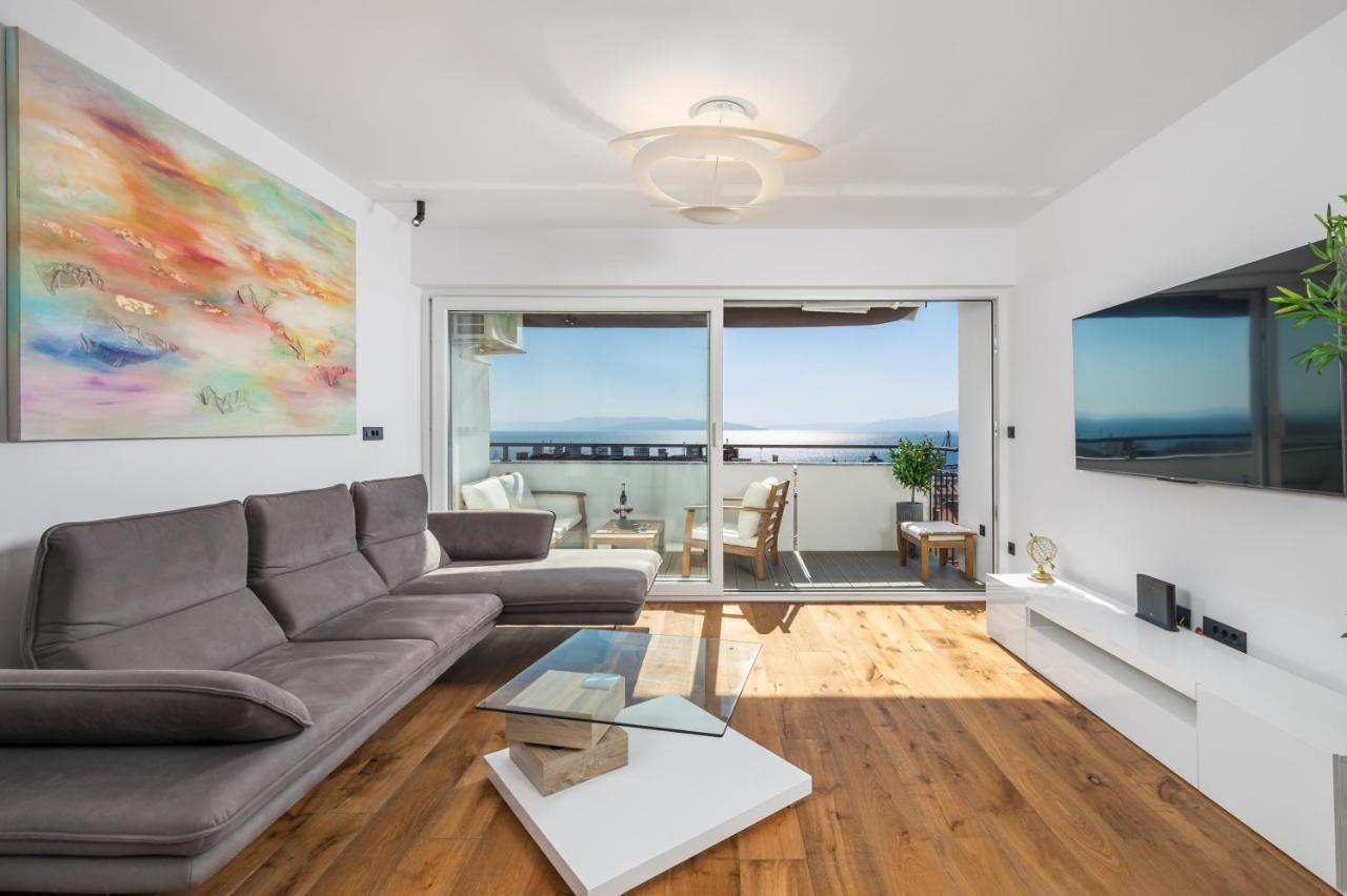 Aenei Delux Apartamento Rijeka Exterior foto