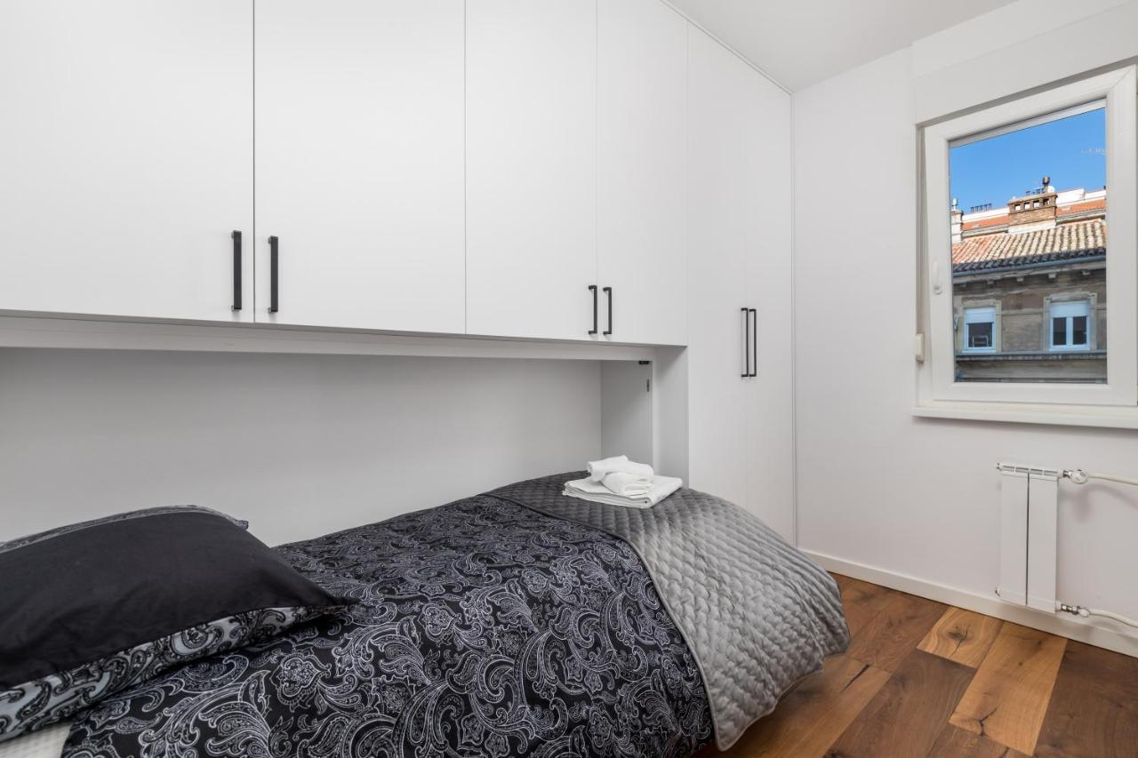 Aenei Delux Apartamento Rijeka Exterior foto