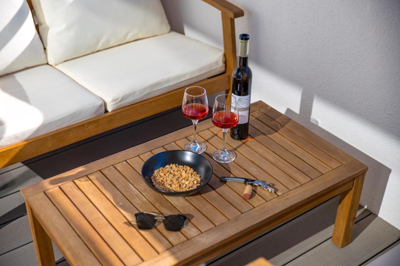 Aenei Delux Apartamento Rijeka Exterior foto